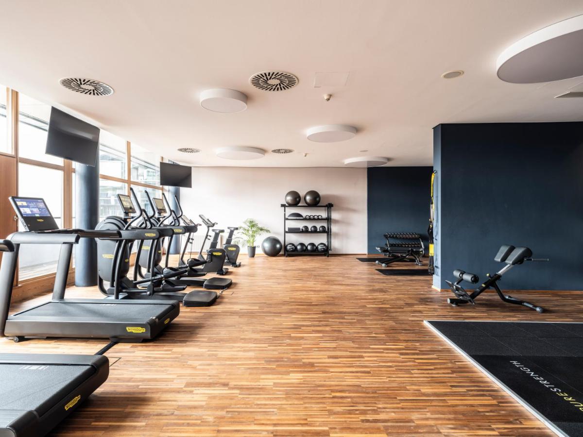 Falkensteiner Balance Resort Stegersbach - Adults Only Eksteriør billede The gym at the Hotel