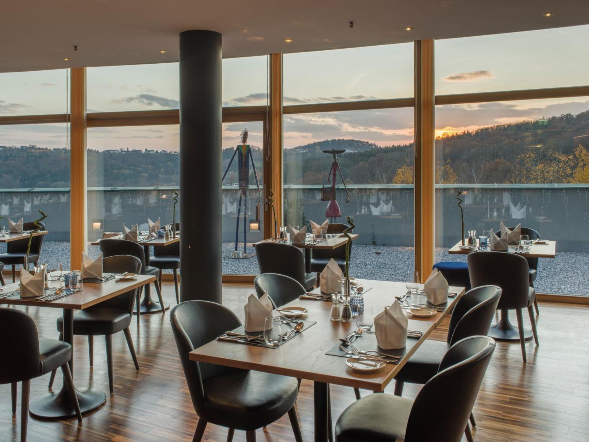 Falkensteiner Balance Resort Stegersbach - Adults Only Eksteriør billede Restaurant