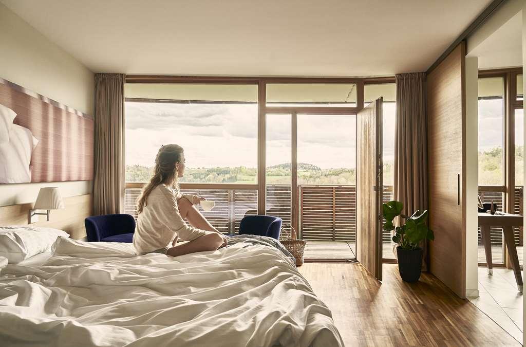 Falkensteiner Balance Resort Stegersbach - Adults Only Værelse billede A bedroom at the hotel